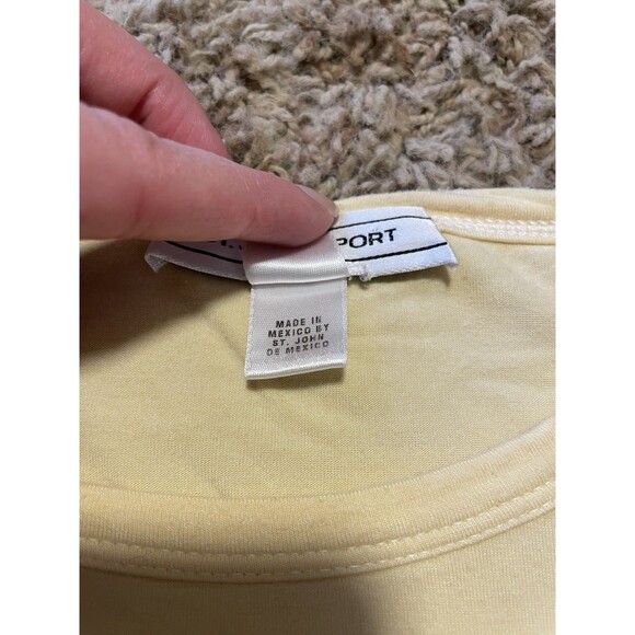 Butter Yellow St. John Sport Women's Tshirt, Size L - Picture 5 of 10